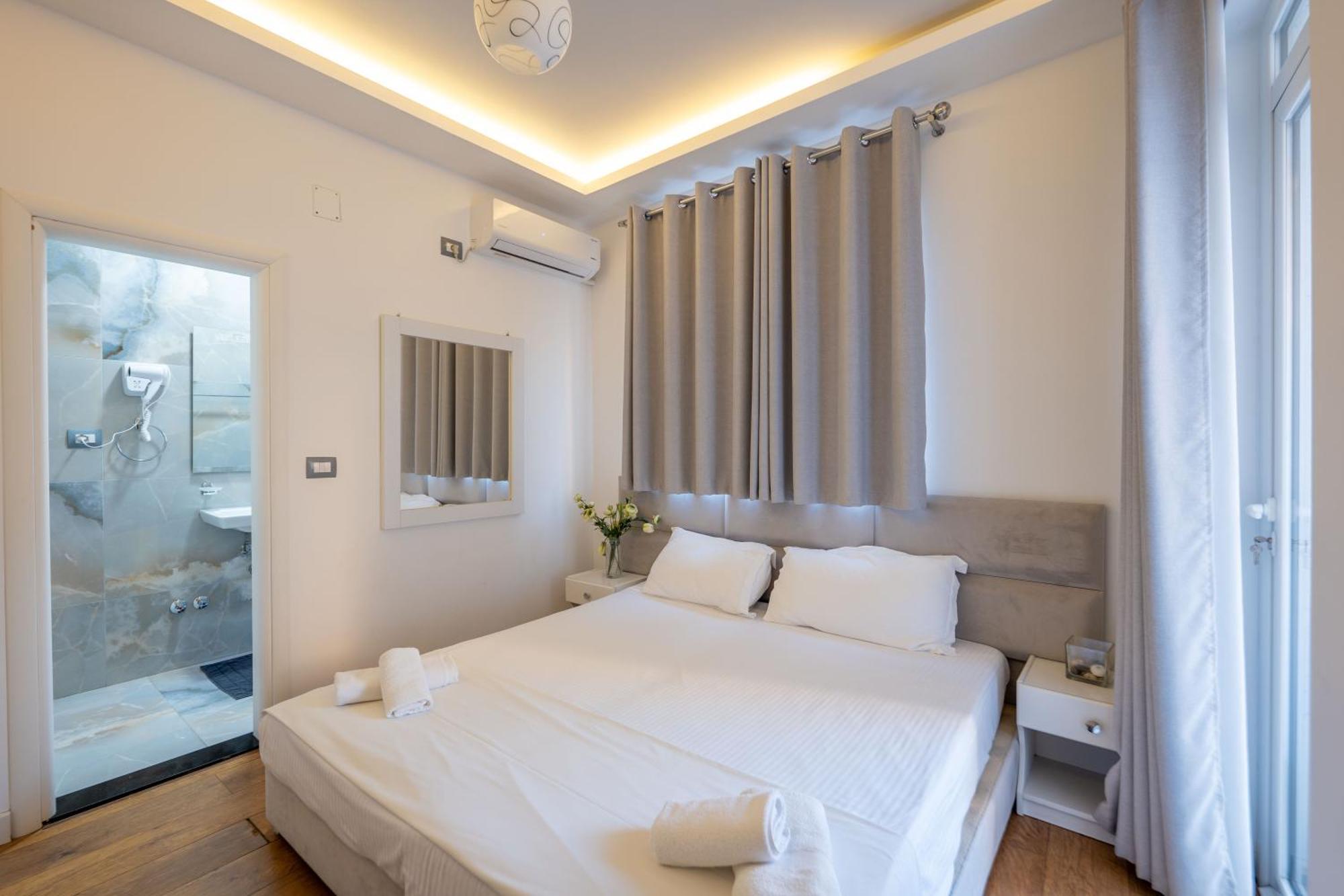 Hotel Myrtai - City Center Sarande Luaran gambar