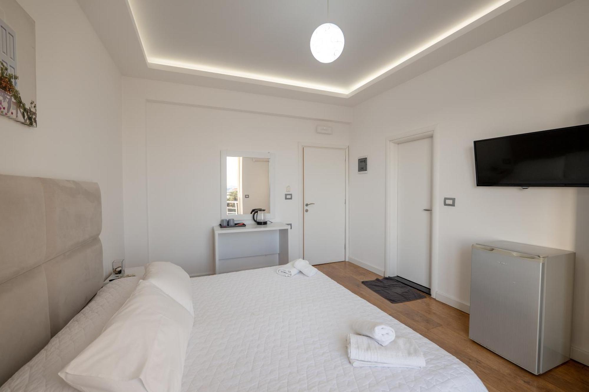 Hotel Myrtai - City Center Sarande Luaran gambar