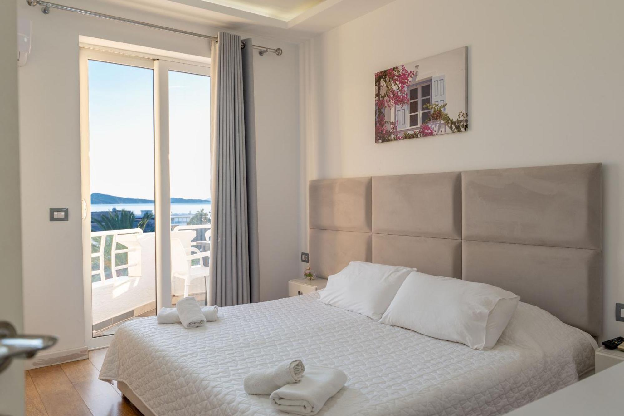 Hotel Myrtai - City Center Sarande Luaran gambar