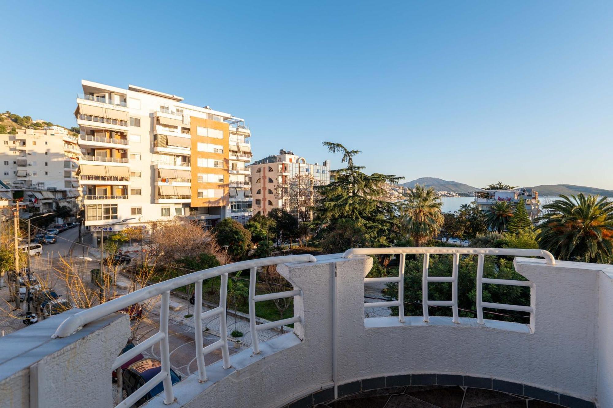 Hotel Myrtai - City Center Sarande Luaran gambar