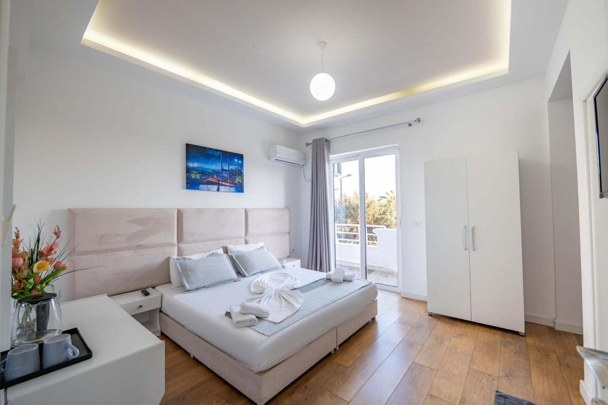 Hotel Myrtai - City Center Sarande Luaran gambar