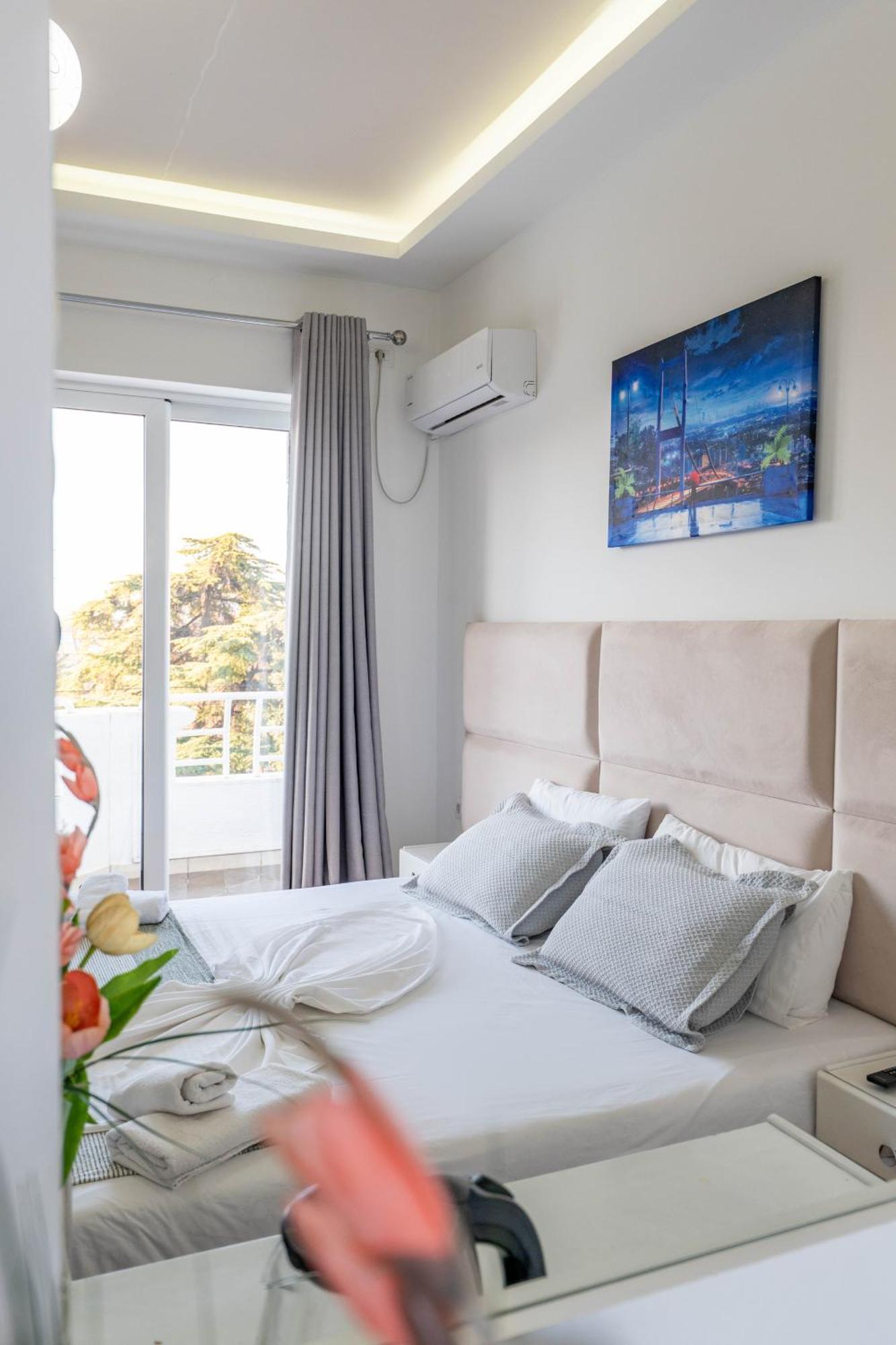 Hotel Myrtai - City Center Sarande Luaran gambar